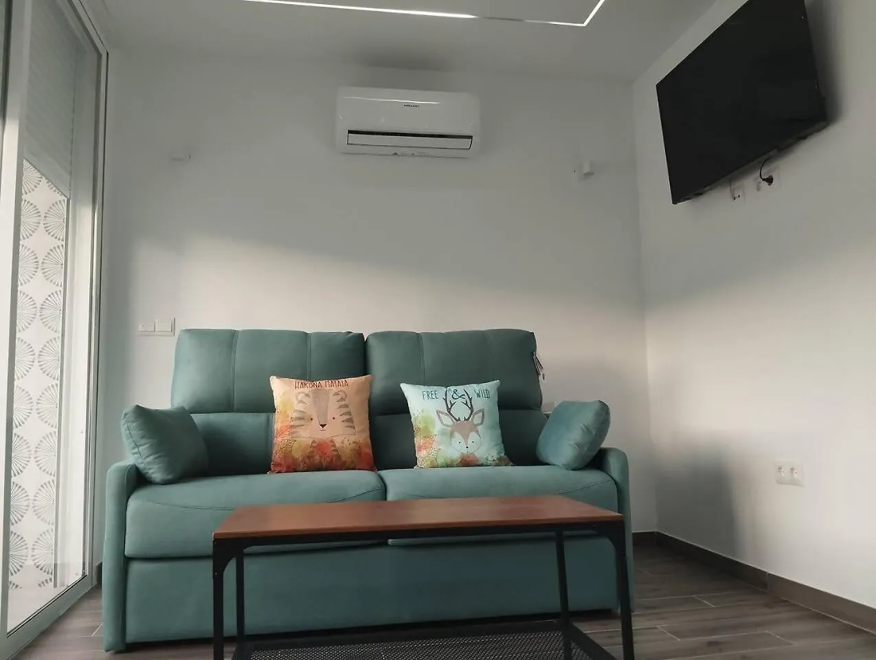 Moon Apto 1 Dorm Centro Torremolinos Wifi 0*,  Ισπανία